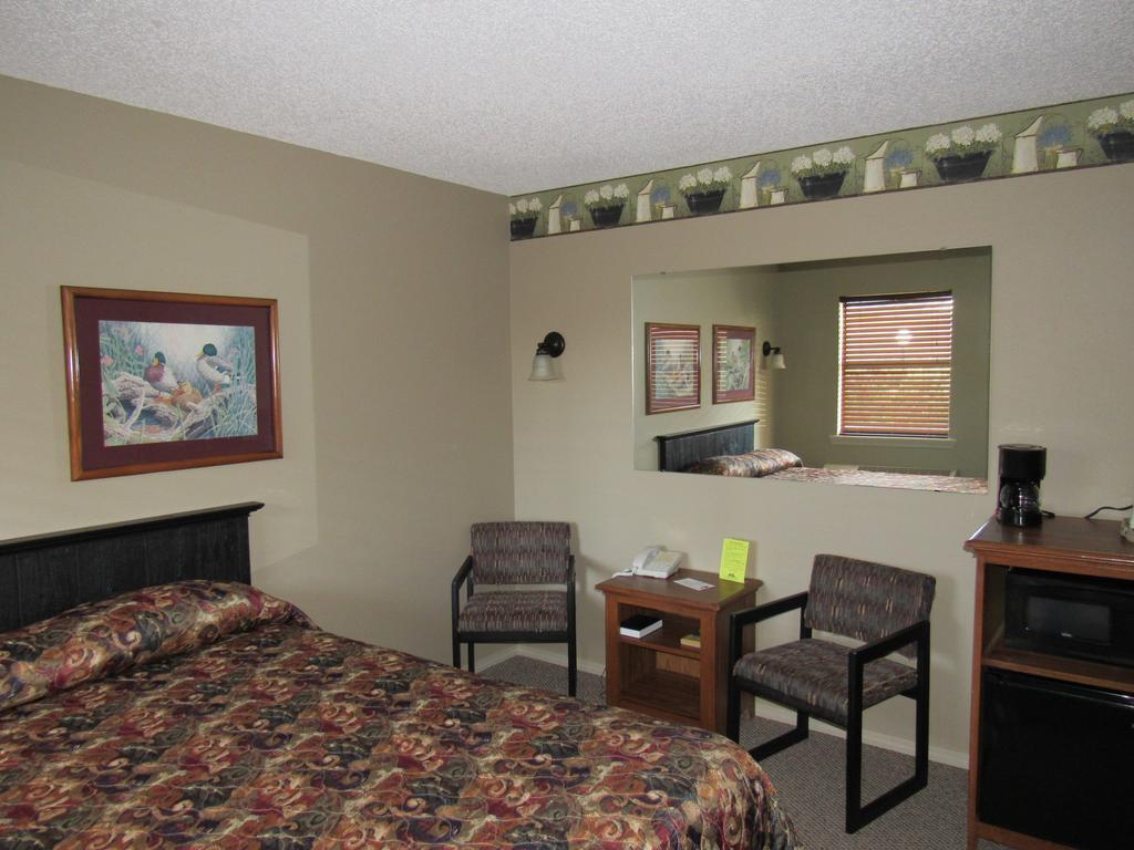 Country Inn Lake Resort Хот Спрингс Екстериор снимка