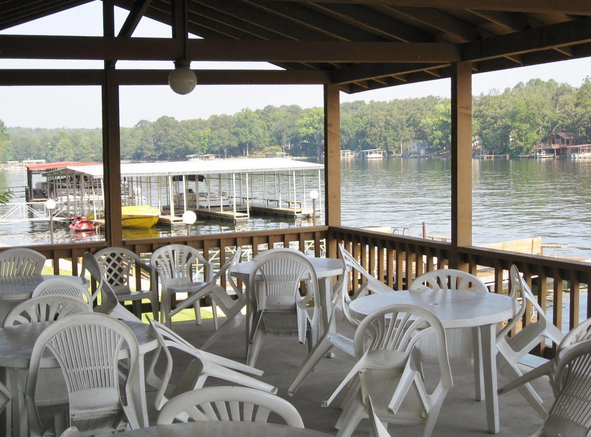 Country Inn Lake Resort Хот Спрингс Екстериор снимка