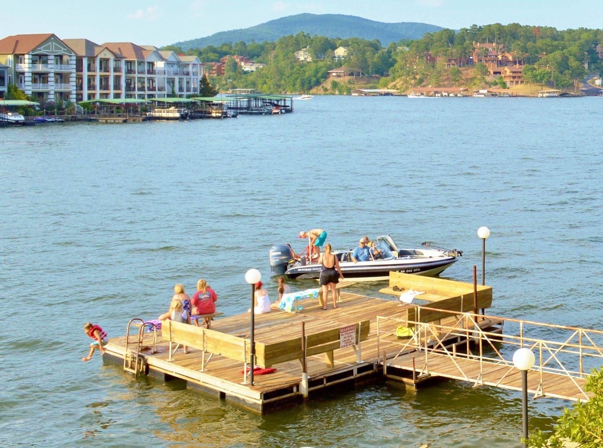Country Inn Lake Resort Хот Спрингс Екстериор снимка